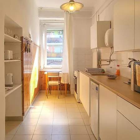 Apartament Minigarden Hause Eger
