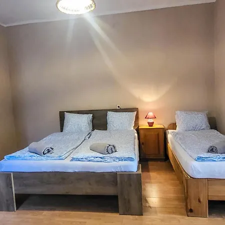 Minigarden Hause Apartament Eger
