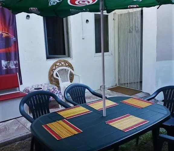 דירה Minigarden Hause אגר